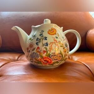 Vintage Robinson Design Group Floral Teapot